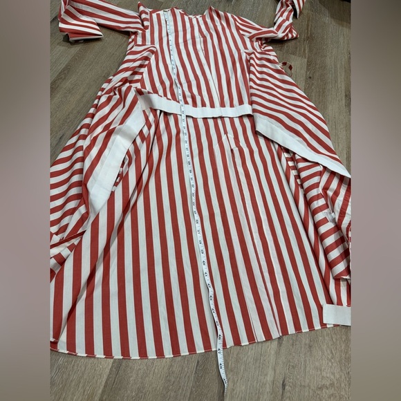Palmer / Harding Red and White Size 4 Striped Asimetrical Long Sleeve Blouse - Picture 12 of 13